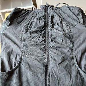 Beyond studio Lululemon jacket size 4